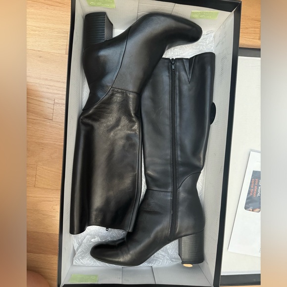 INC RADELLAL 8.5 heeled boots - Picture 3 of 6